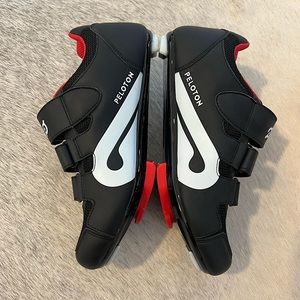 Peloton Cleats Size 42 (Women’s 11/Men’s 9)